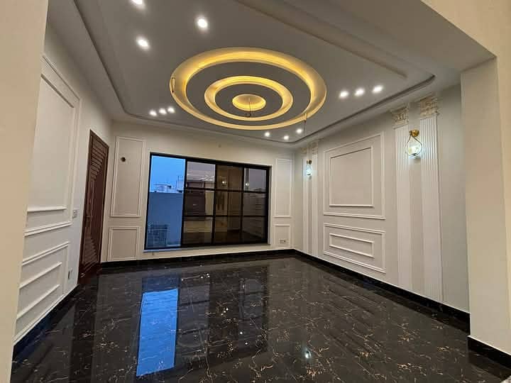 8.42 Marla Triple Storey Luxurious House Available For Sale In Buch Executive Villas Multan 16