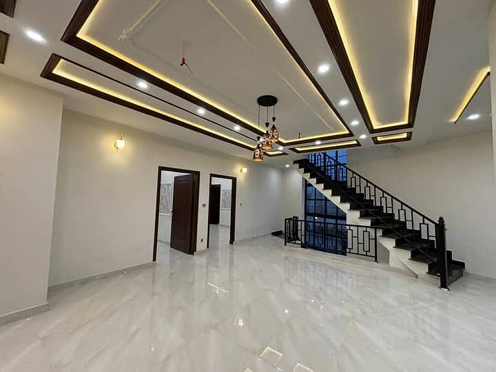 5 Marla Luxurious Park Facing House Available For Sale in Buch Executive Villas Multan 7