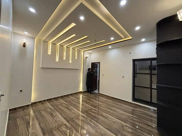 5 Marla Luxurious Park Facing House Available For Sale in Buch Executive Villas Multan 9