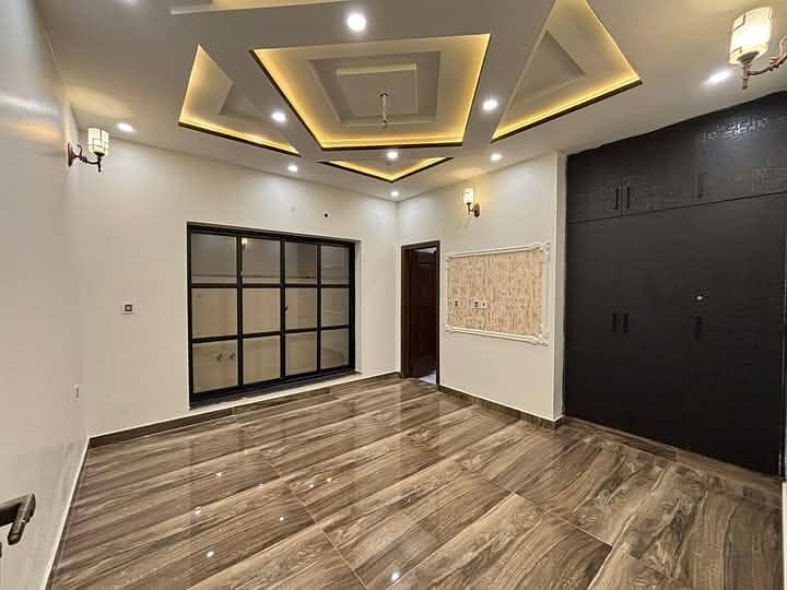 5 Marla Luxurious Park Facing House Available For Sale in Buch Executive Villas Multan 11
