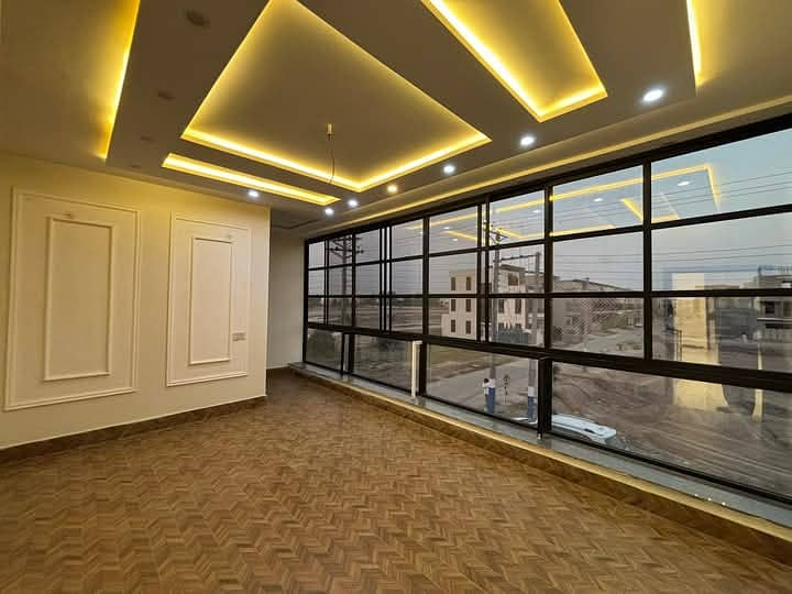 7.5 Marla House For Sale on Good Location Buch Executive Villas Multan 20