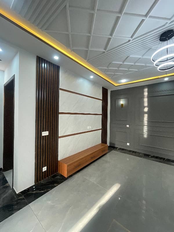 10 Marla Brand New House For Sale On Main Boulverd in Buch Executive Villas Multan 29