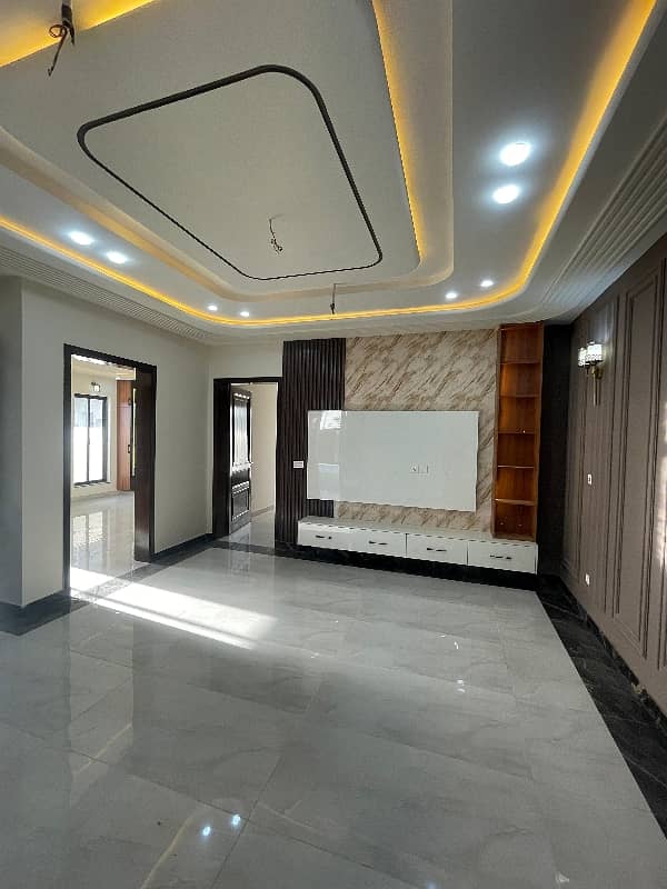10 Marla Brand New House For Sale On Main Boulverd in Buch Executive Villas Multan 37