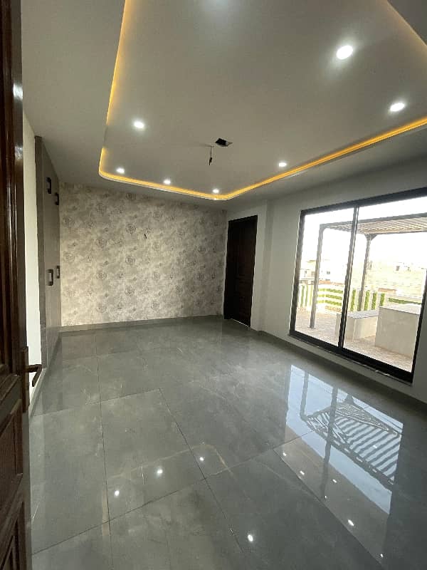 10 Marla Brand New House For Sale On Main Boulverd in Buch Executive Villas Multan 39