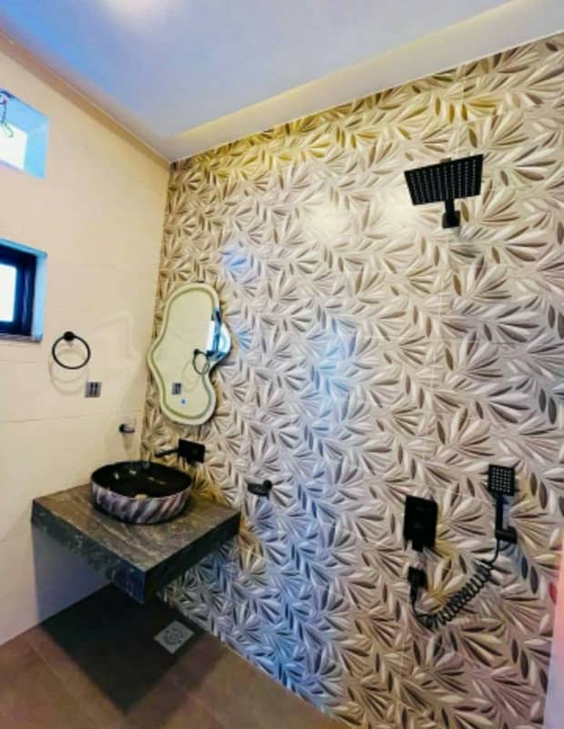7.5 Marla Ultra Modern Luxurious Triple Story House Available For Sale In Buch Executive Villas Multan 7