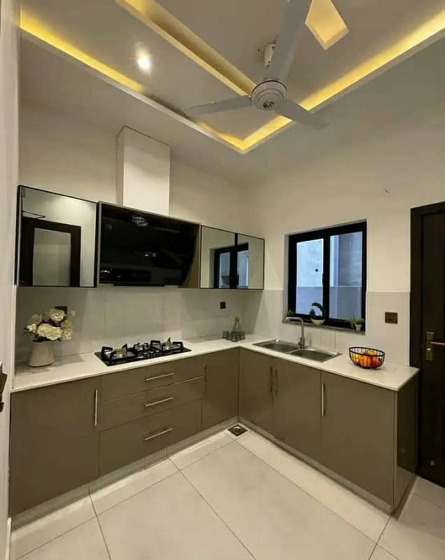 7.5 Marla Ultra Modern Luxurious Triple Story House Available For Sale In Buch Executive Villas Multan 19