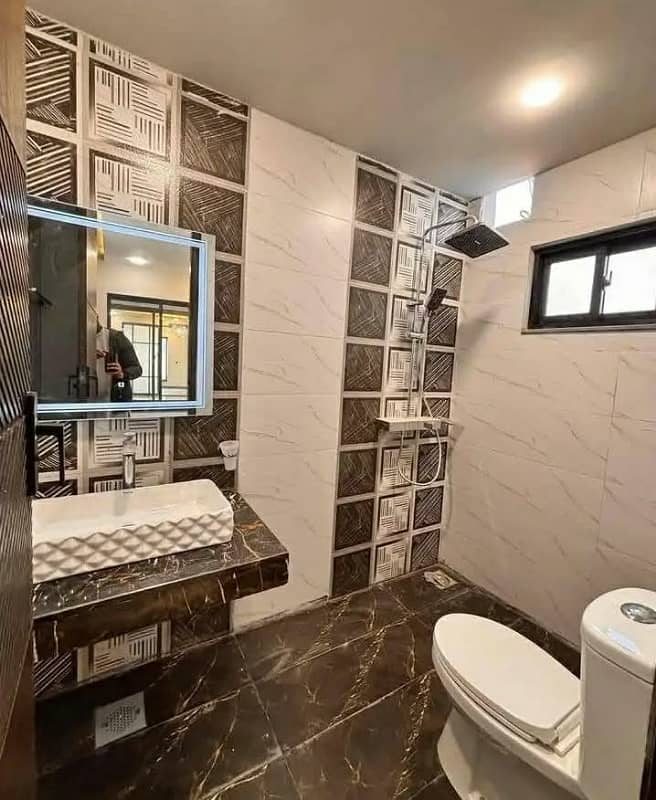 7.5 Marla Ultra Modern Luxurious Triple Story House Available For Sale In Buch Executive Villas Multan 23