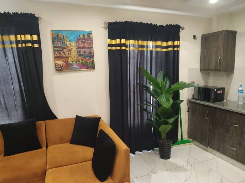 Spacious Flat Is Available In Bahria Town - Sector C For rent 2