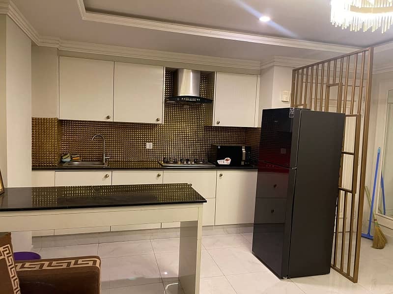 Spacious Flat Is Available In Bahria Town - Sector C For rent 7