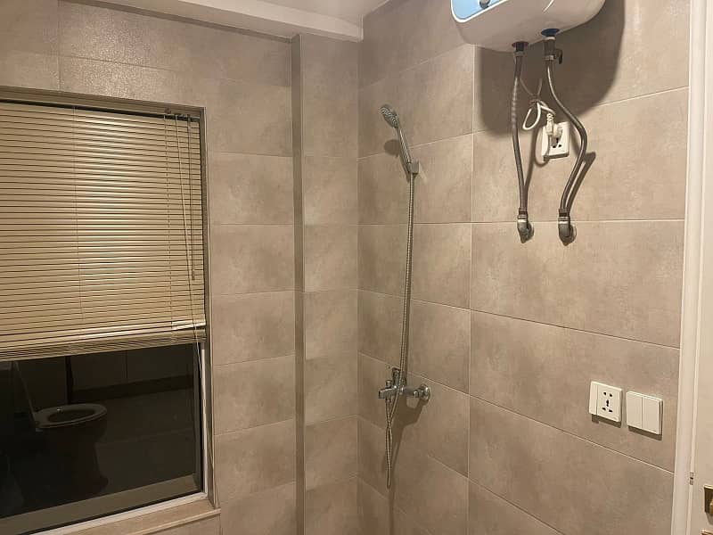 Spacious Flat Is Available In Bahria Town - Sector C For rent 9