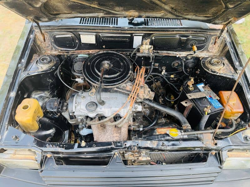 Daihatsu Charade 1984 4