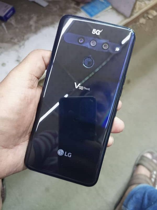 LG v 50 thinq (exchange possible) 1