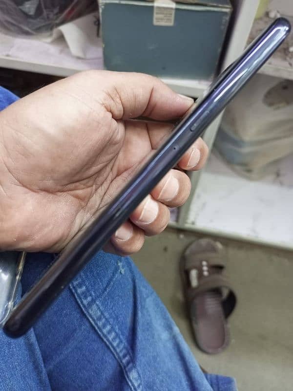 LG v 50 thinq (exchange possible) 3
