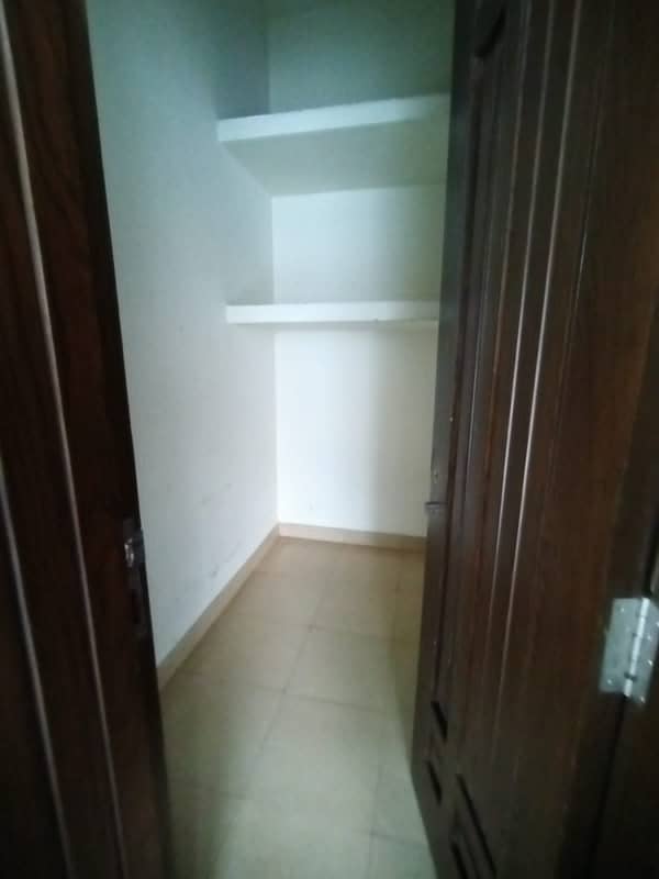 1KANAL NEWLY UPPER PORTION( LOWER PORTION LOCK )DHA PHASE 6 14
