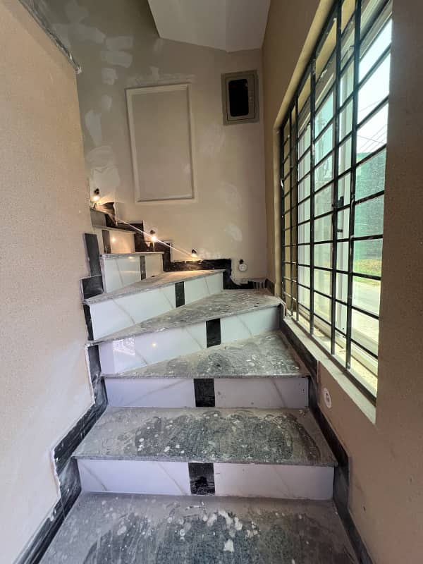 3 Marla brand new house for sale in AL Rehman Garden phase 4 near jallo park main canal road Lahore 8