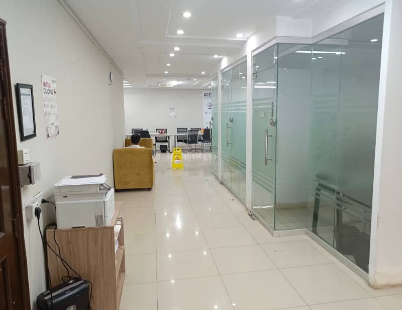 8 Marla 3rd Floor Office With Elevator For Rent In DHA Phase 5,Block B, Lahore. 2