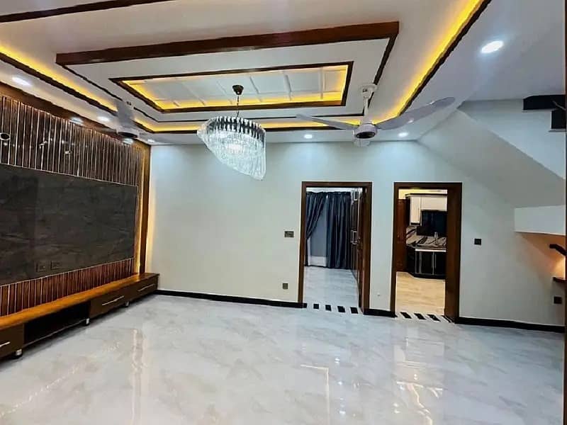 5M Brand New Full House Available For Rent 10