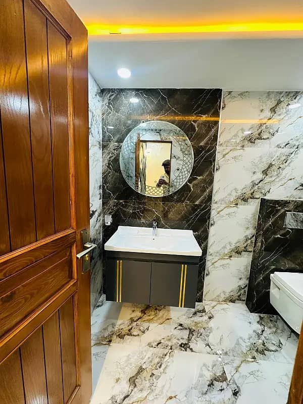 5M Brand New Full House Available For Rent 11