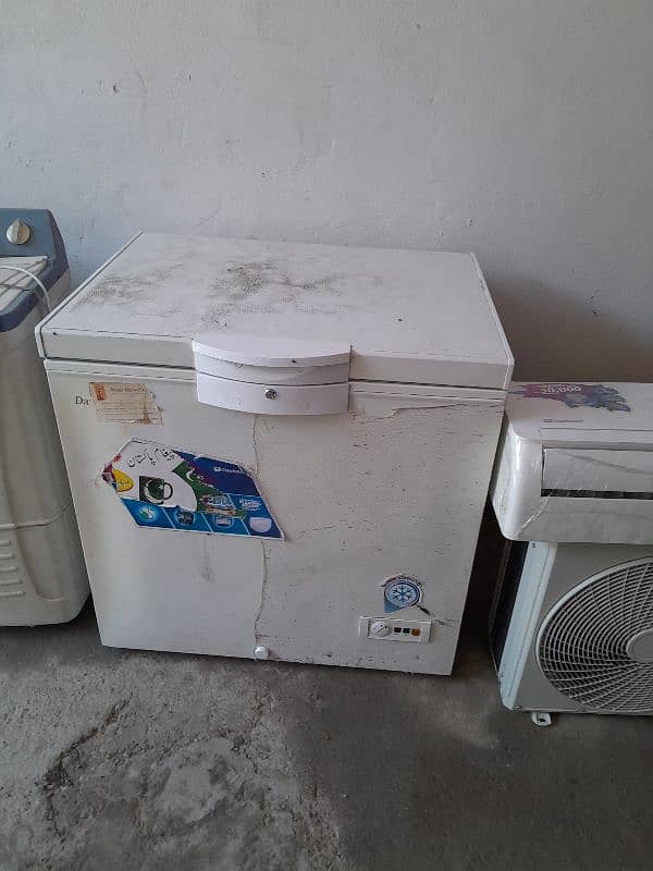 single door deep freezer for sale 0
