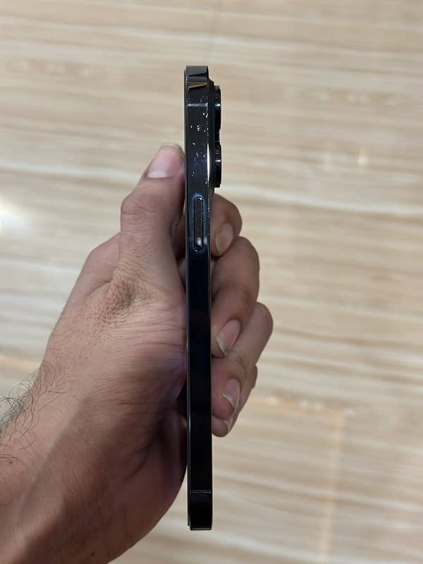 14 pro max jv physical sim 512 gb black colour condition 9/10 5