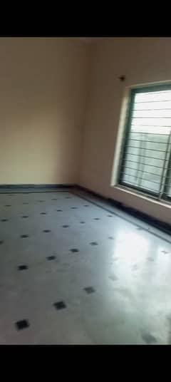10 Marla Lower Portion Available For Rent