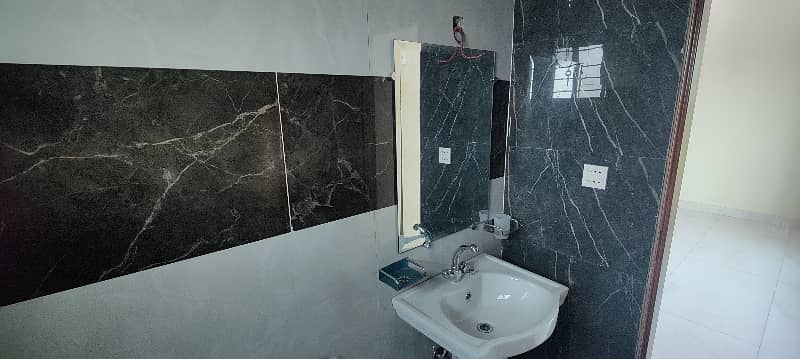Brand New 10 Marla Corner House For Sale Facing Park 24