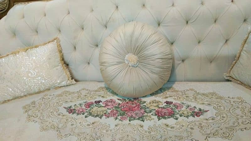 7 seater sofa set with cushion 2