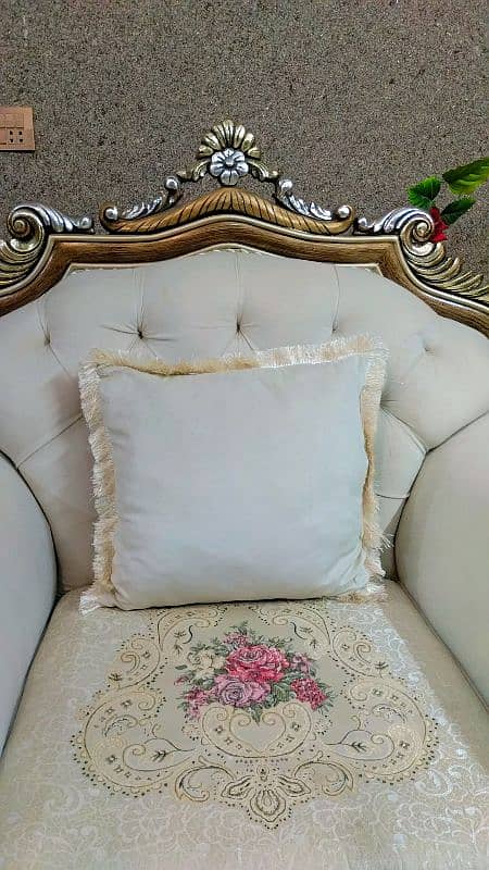 7 seater sofa set with cushion 3