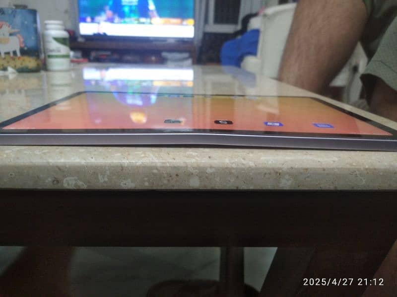 iPad Air 6 M2 | In warranty |Purple Colour , 11 Inches, 128GB with box 8