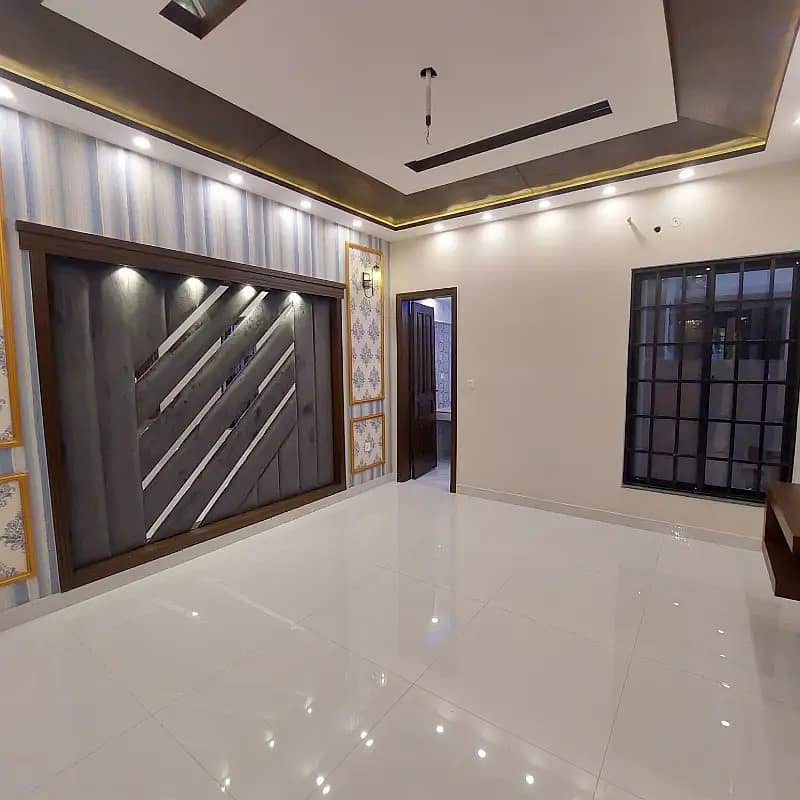 10M. Full House Available For Rent Gull Bahr Block Bahria Town Lhr 4