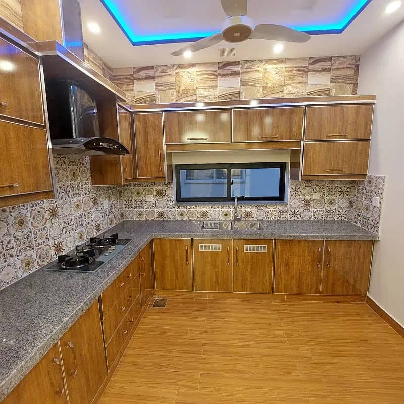 10M. Full House Available For Rent Gull Bahr Block Bahria Town Lhr 8