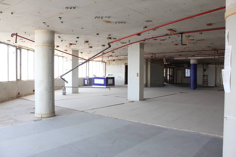 Book A 20971 Square Feet Office In I. I. Chundrigar Road 3