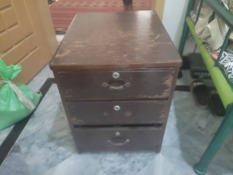 Office Table for sale 2