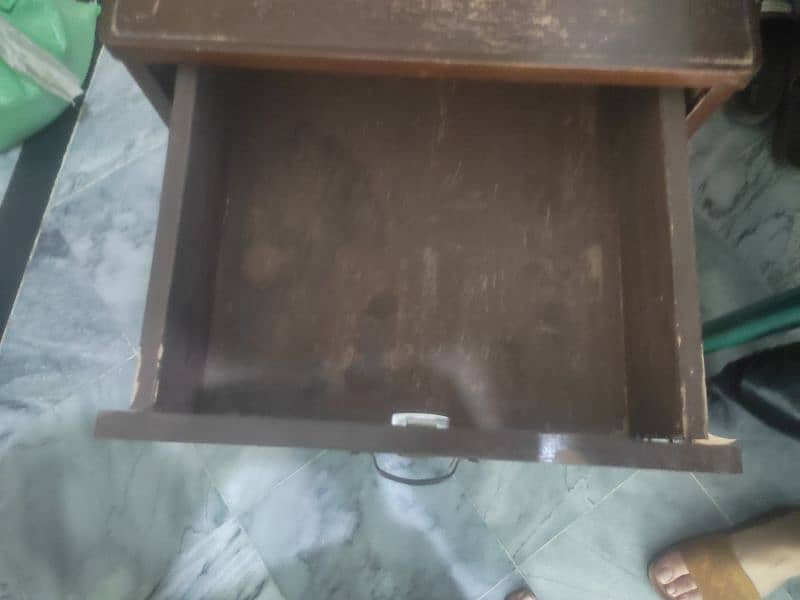 Office Table for sale 6