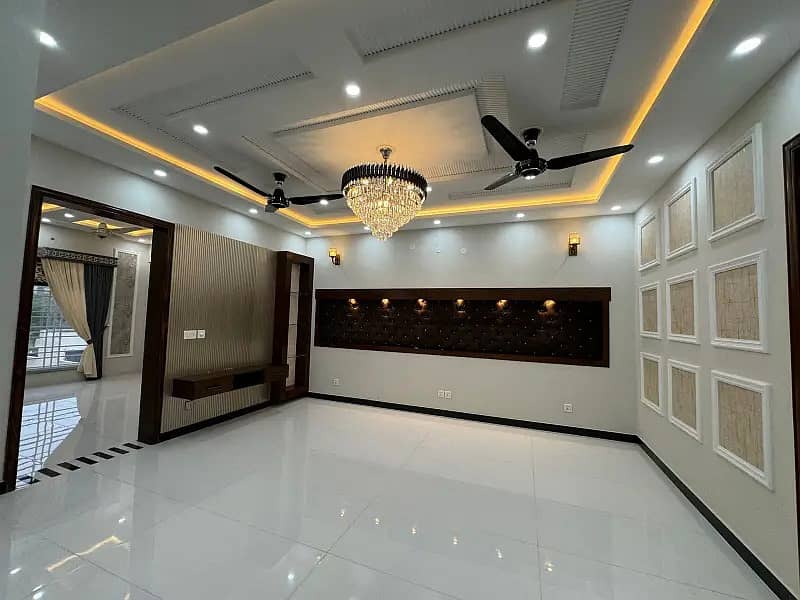 10 Marla Upper Portion Available For rent 2
