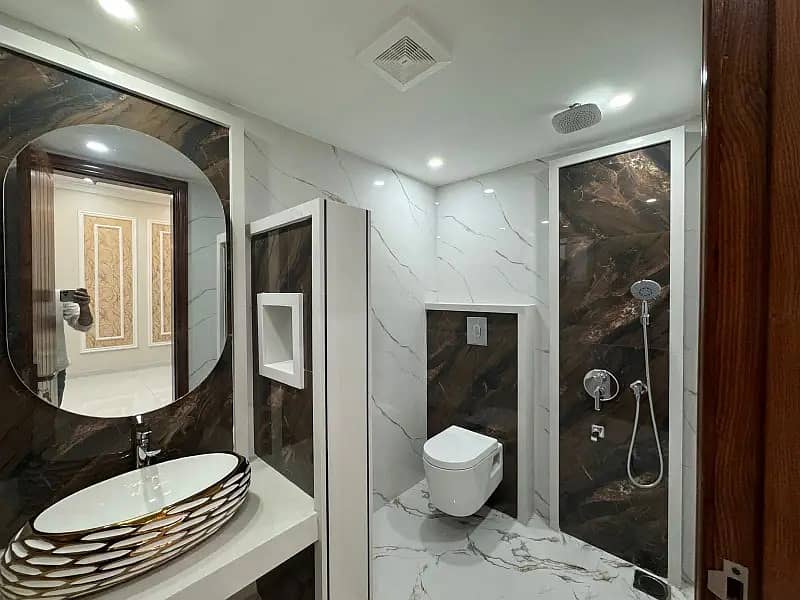 10 Marla Upper Portion Available For rent 6