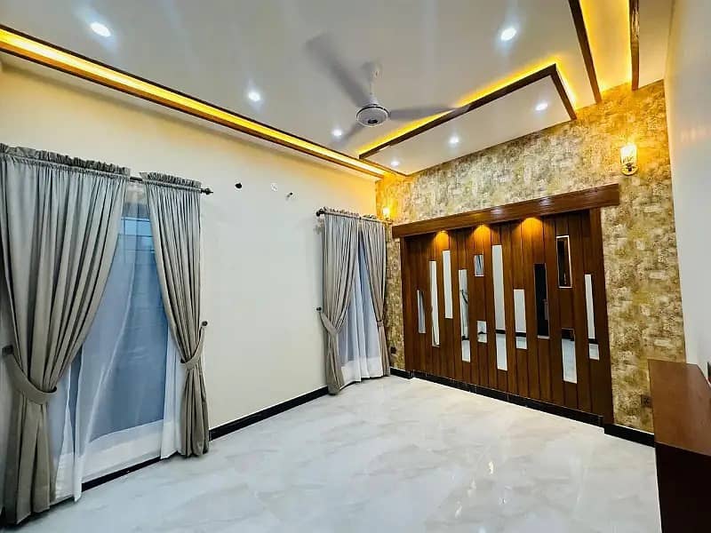 05 Marla Full House Available For Rent AA Block Bahria Town Lahore 1