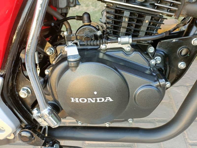 Honda CB 150cc 2024 03283767676 10