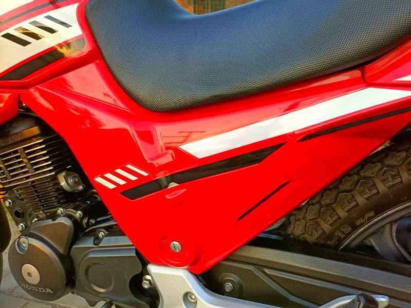 Honda CB 150cc 2024 03283767676 19
