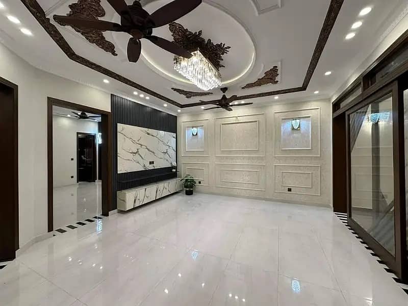 10 Marla Full House Available For Rent Jasmine Block Bahria Town Lahore 10