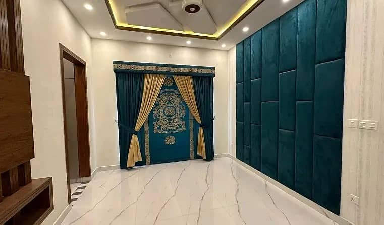 10 Marla Full House Available For Rent Jasmine Block Bahria Town Lahore 14