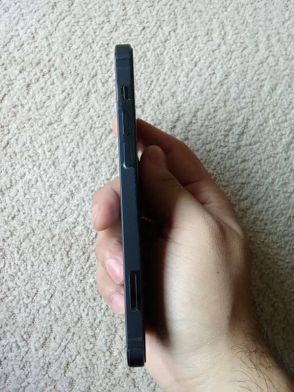Iphone 12Pro Blue color 2