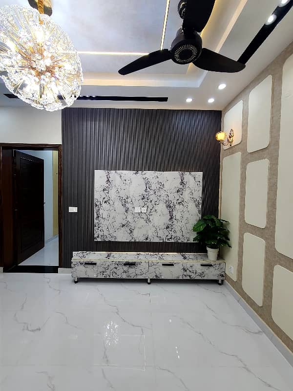 10 Mara Upper Portion Available For Rent Jasmine Block Bahria Town 3