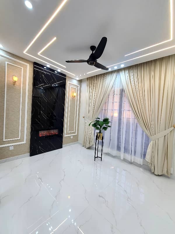 10 Mara Upper Portion Available For Rent Jasmine Block Bahria Town 4