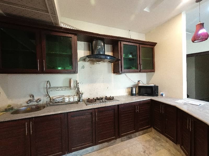 On Excellent Location 2100 Square Feet Flat For sale In Khudadad Heights Islamabad 9