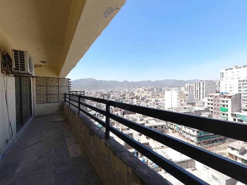 On Excellent Location 2100 Square Feet Flat For sale In Khudadad Heights Islamabad 14