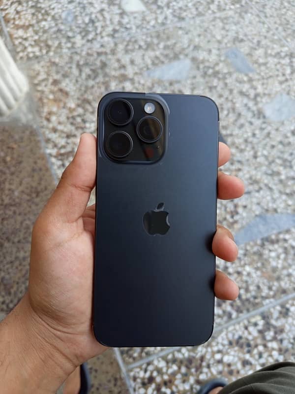 iphone 15 pro max 10by10 conditon 4