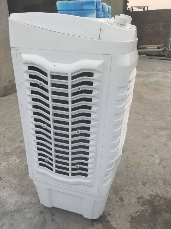 Izone air cooler ATL 11000 3