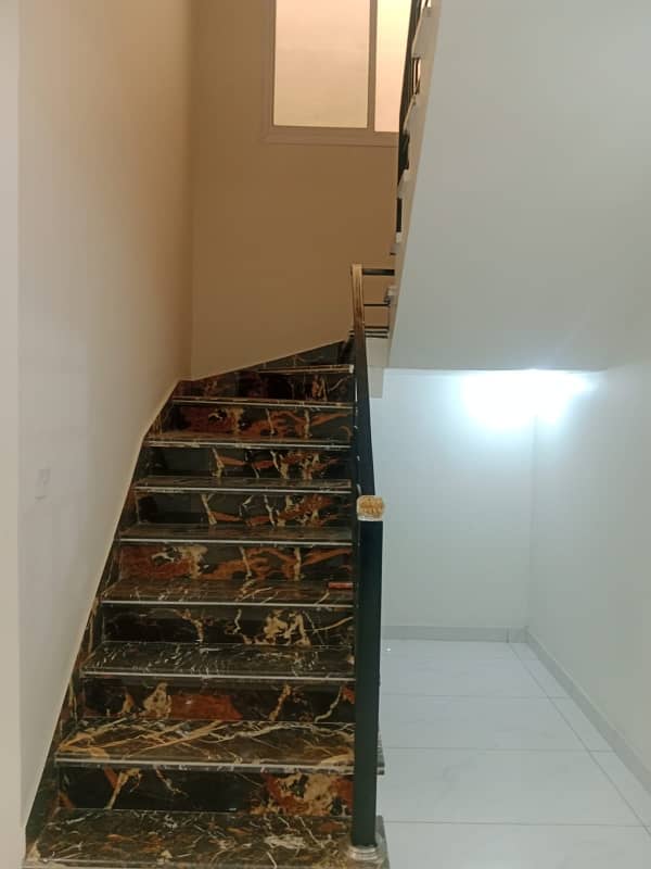 Stunning Prime Location 10 Marla House In Garden Town Phase 3 Available 18