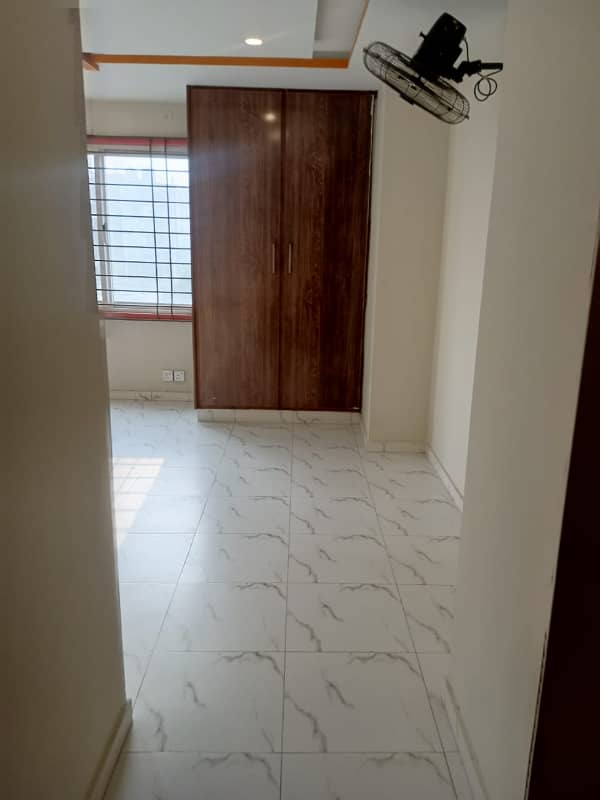 Appartment available for rent in dha phase 2 Islamabad 6